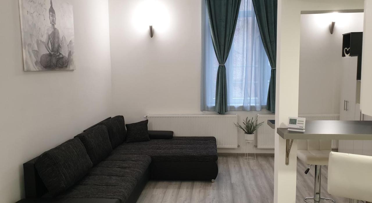 미슈콜츠 Belvarosi Apartman 2 아파트 외부 사진