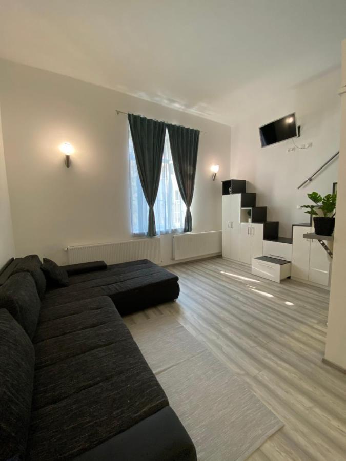 미슈콜츠 Belvarosi Apartman 2 아파트 외부 사진